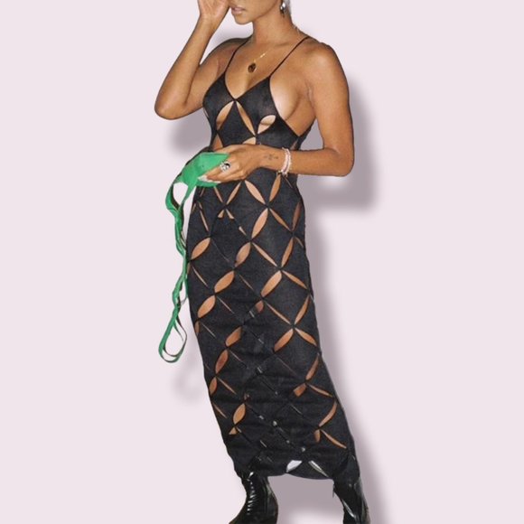 Dresses & Skirts - Black Heat Statement Maxi